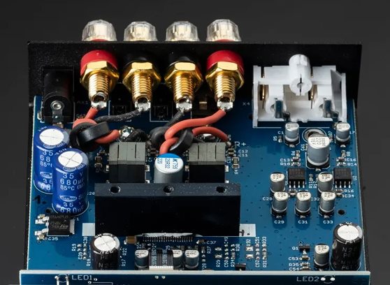 Pro-Ject Amp Box S3 - cecha 1